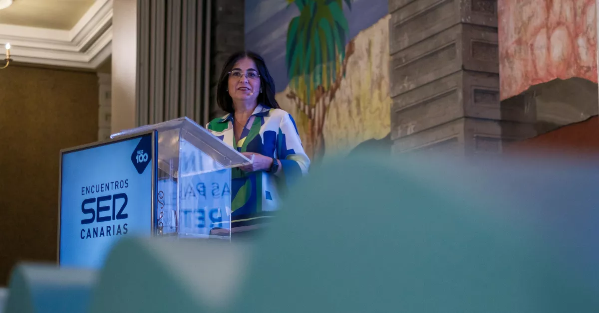 La alcaldesa de Las Palmas de Gran Canaria, Carolina Darias, presentado el plan estratégico de aguas de la ciudad / EFE - ÁNGEL MEDINA