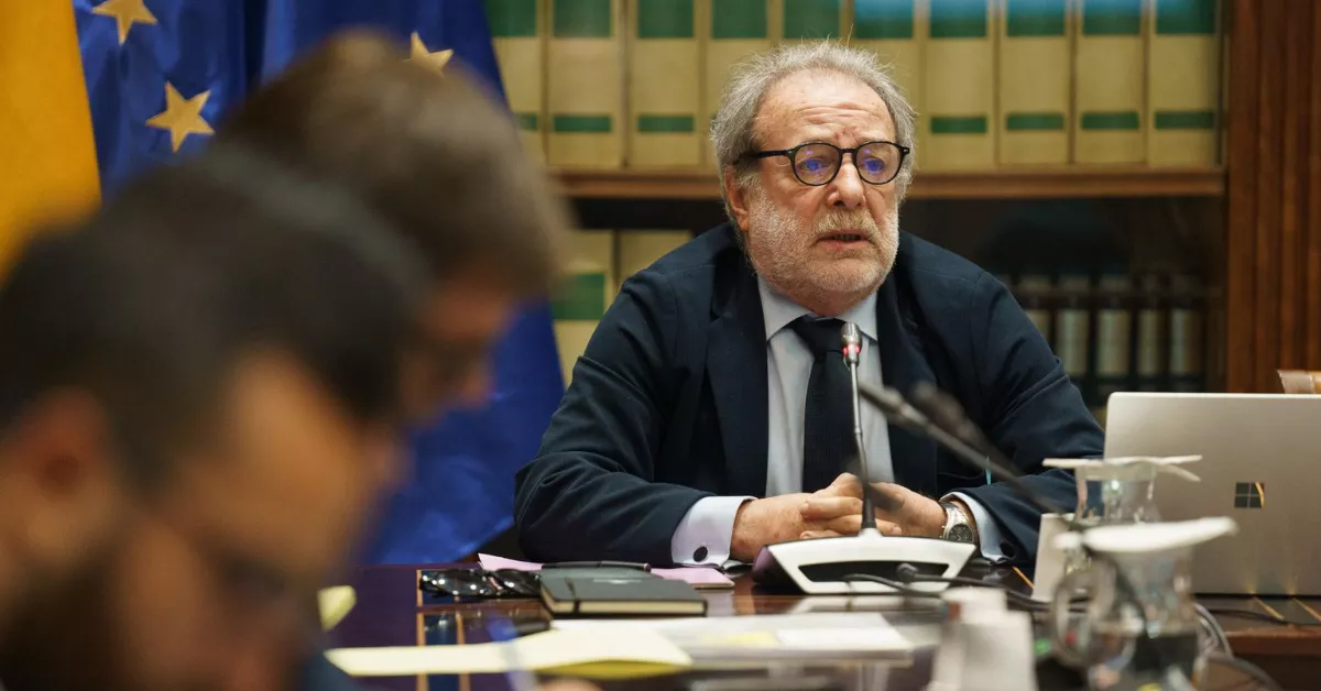 José Luis Rivero, catedrático en economía aplicada por la ULL./ EFE/RAMÓN DE LA ROCHA