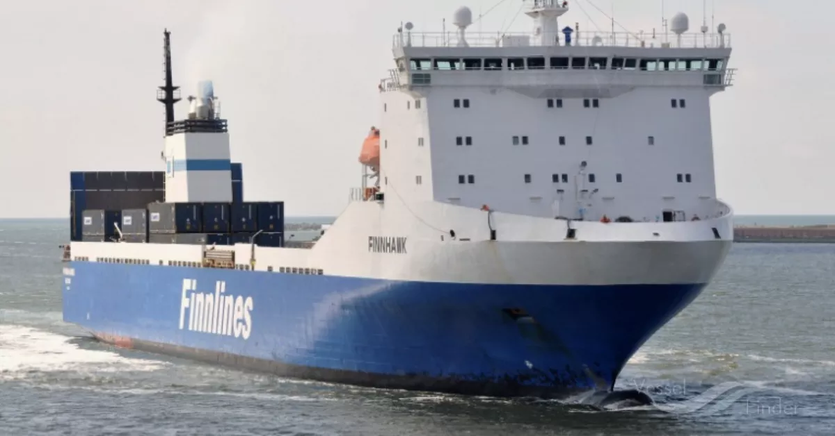 El buque de carga 'Finnhawk' comprado por Fred. Olsen a Finnlines que será renombrado como 'Bahía Cargo'./ VESSELFINDER