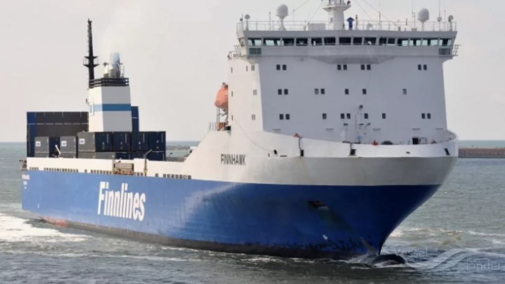 El buque de carga 'Finnhawk' comprado por Fred. Olsen a Finnlines que será renombrado como 'Bahía Cargo'./ VESSELFINDER