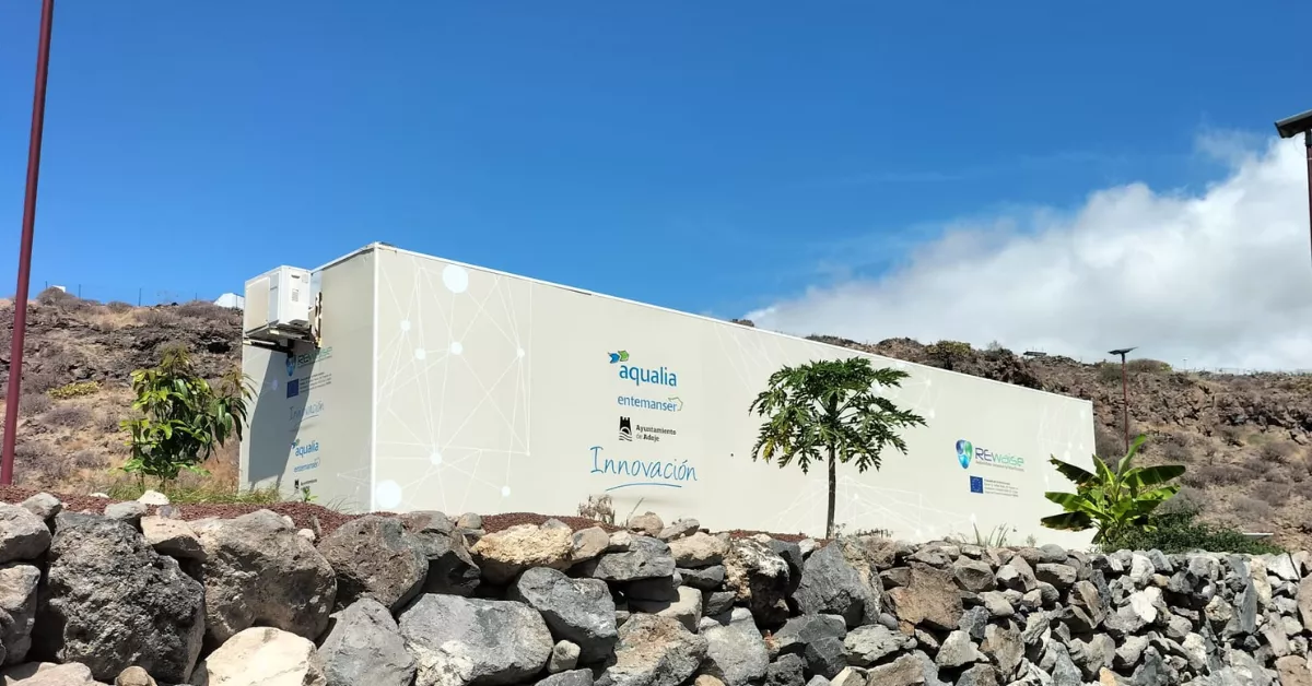 Contenedor de Aqualia donde se ha hecho posible el proyecto 'Sea4Value' de minería de salmuera de desalación./ AH