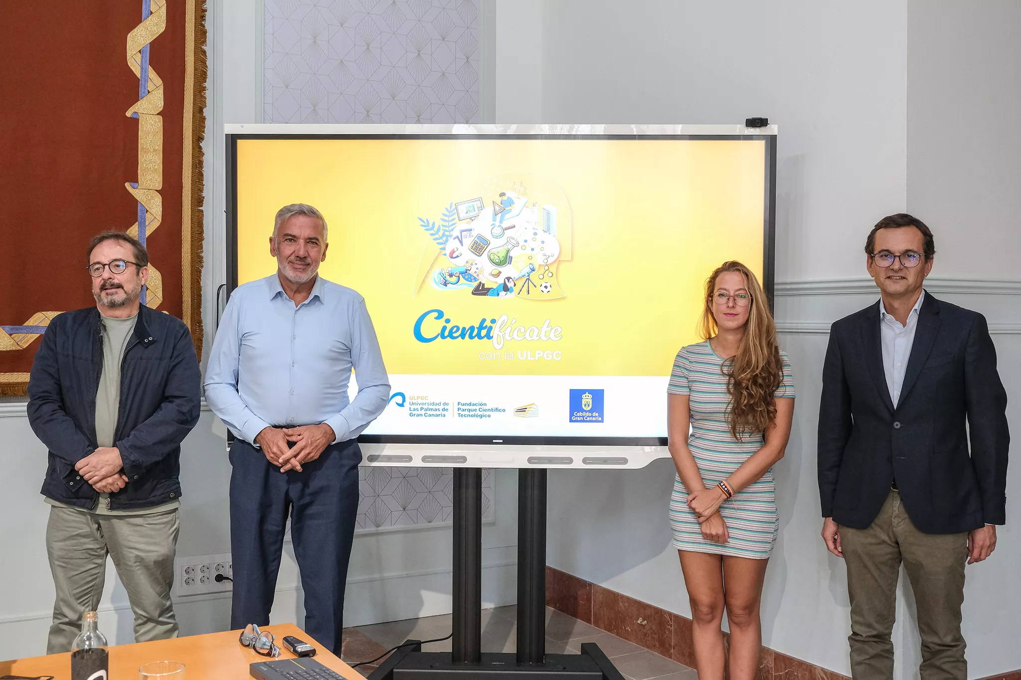 Presentación del programa de la ULPGC "Cientifícate"./ CEDIDA