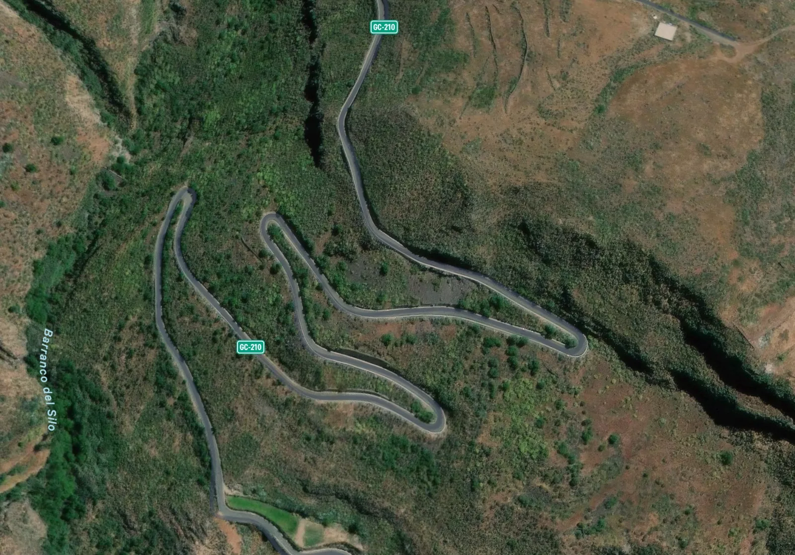 Proyecto de obra en la carretera GC 210./ CEDIDA