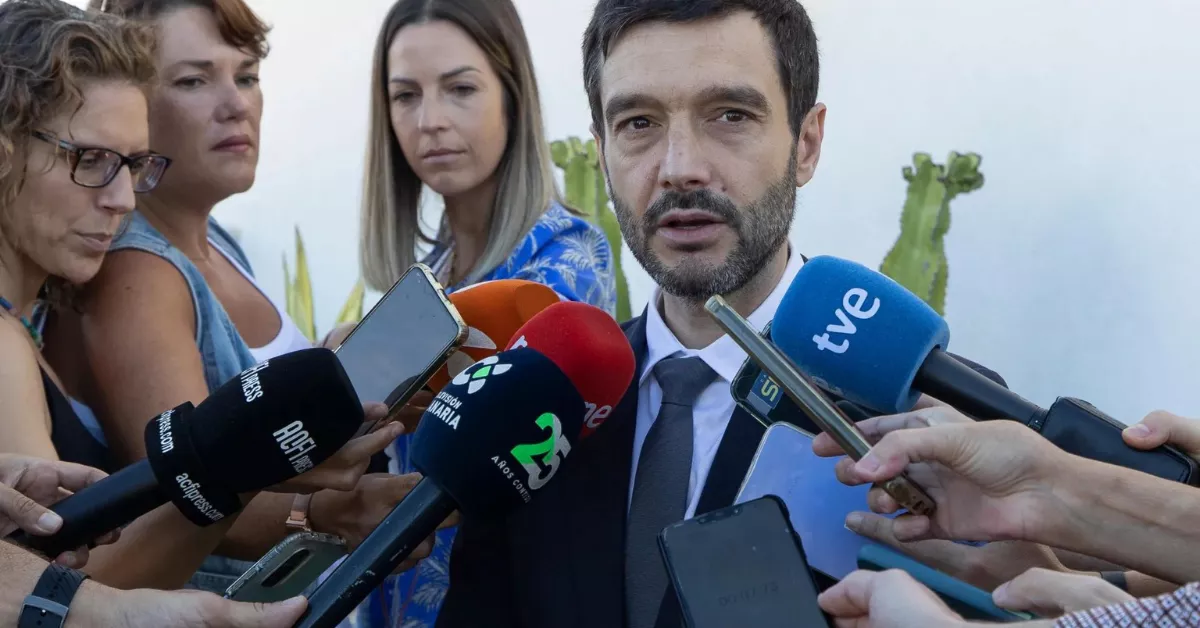 El ministro de Derechos Sociales, Pablo Bustinduy / EFE