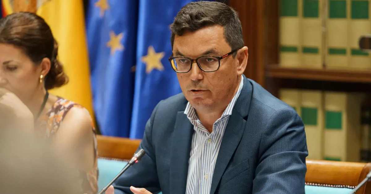 El consejero de Obras Públicas, Pablo Rodríguez / EFE - RAMÓN DE LA ROCHA