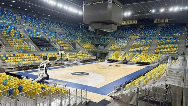 Imagen de la pista central del Gran Canaria Arena / IID Imagen de la pista central del Gran Canaria Arena / IID