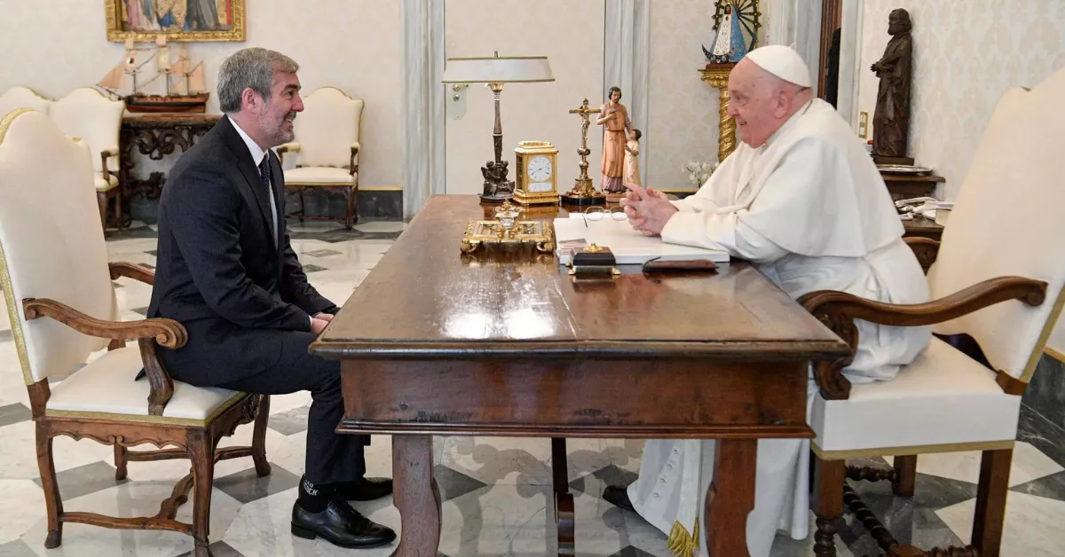 Fernando Clavijo en su visita al papa. / EFE 