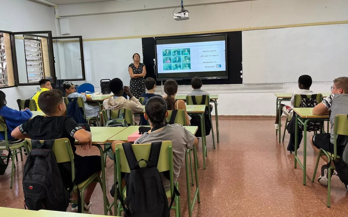Alumnos durante uno de los cursos impartidos en Cruz de Piedra a instancia de los estibadores.