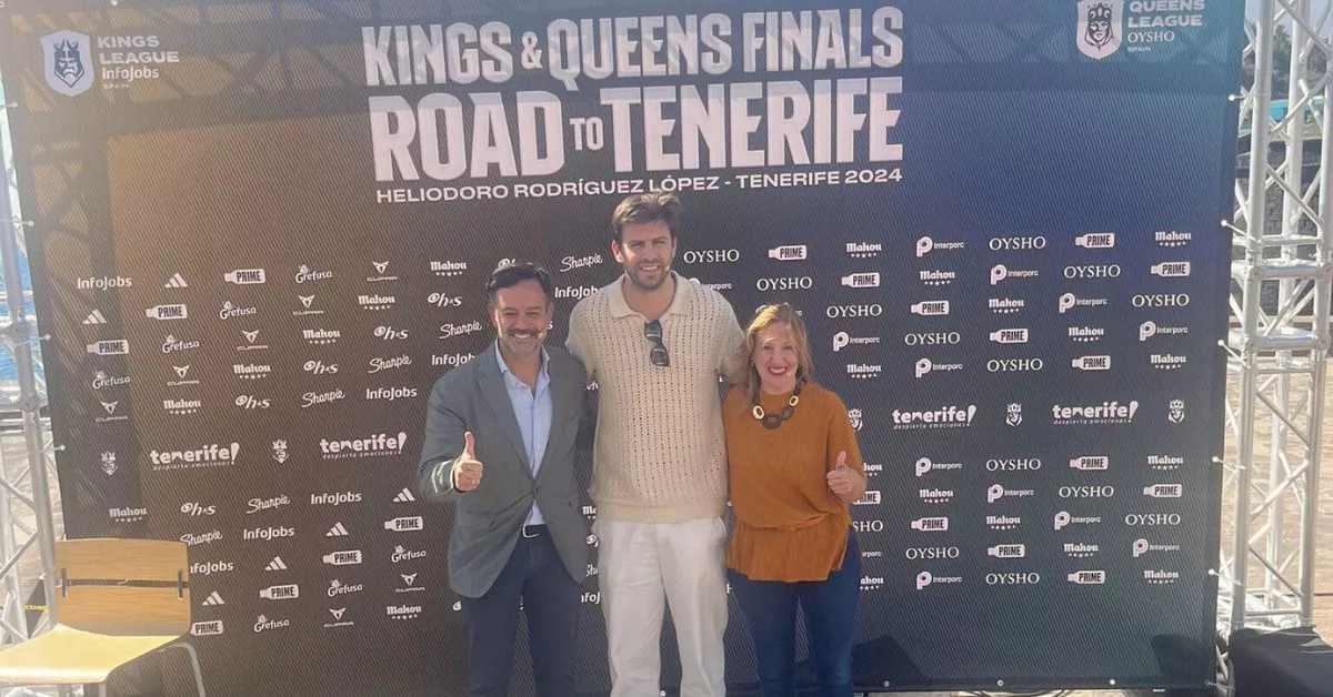 El consejero de Turismo de Tenerife, Lope Afonso, junto al presidente de Kings League, Gerard Pique, y la presidenta Insular, Rosa Dávila / AH / BELA CABRERA