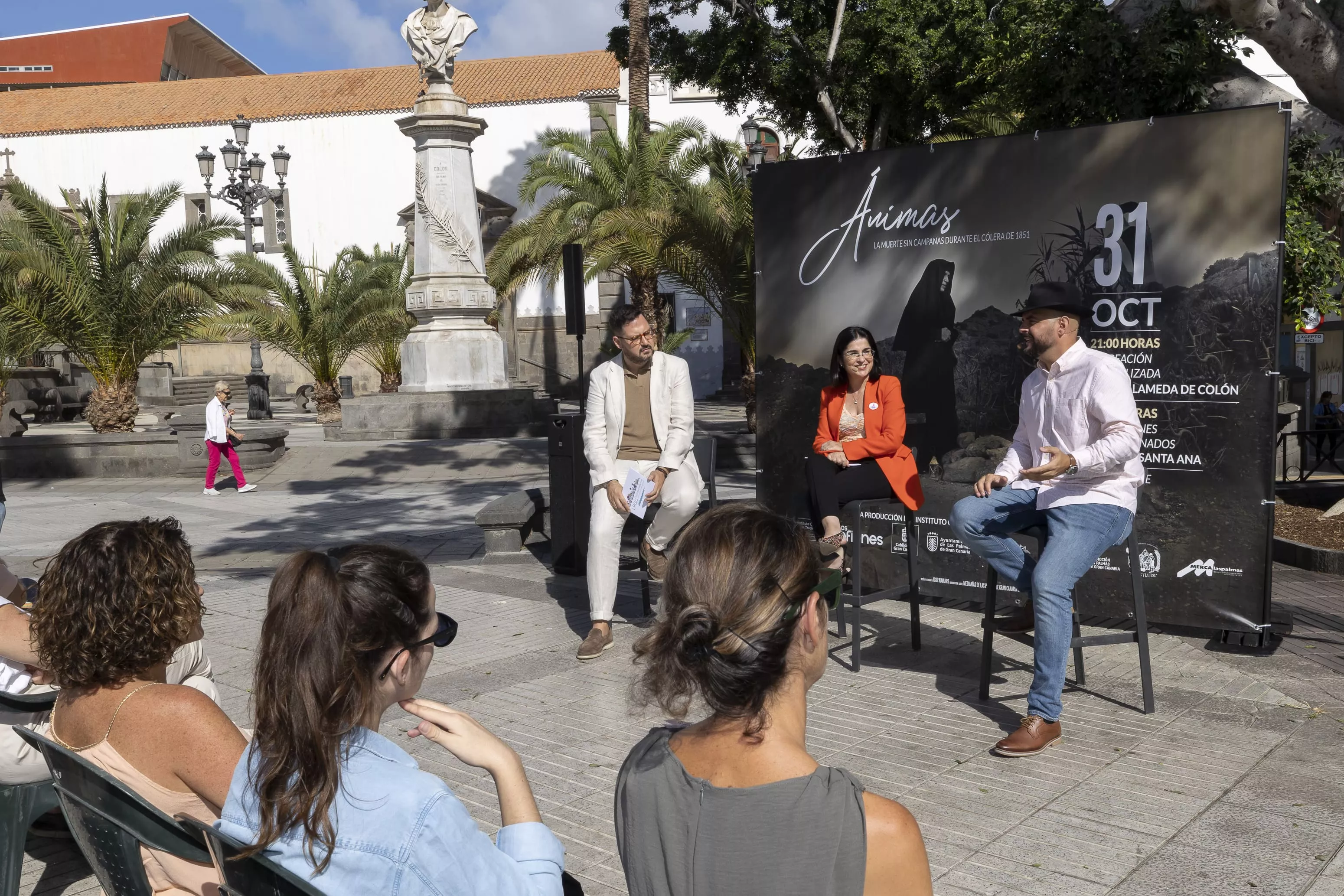 Josué Íñiguez, Carolina Darias y David Naranjo presentaron la Noche de Finados de Las Palmas de Gran Canaria. / AH