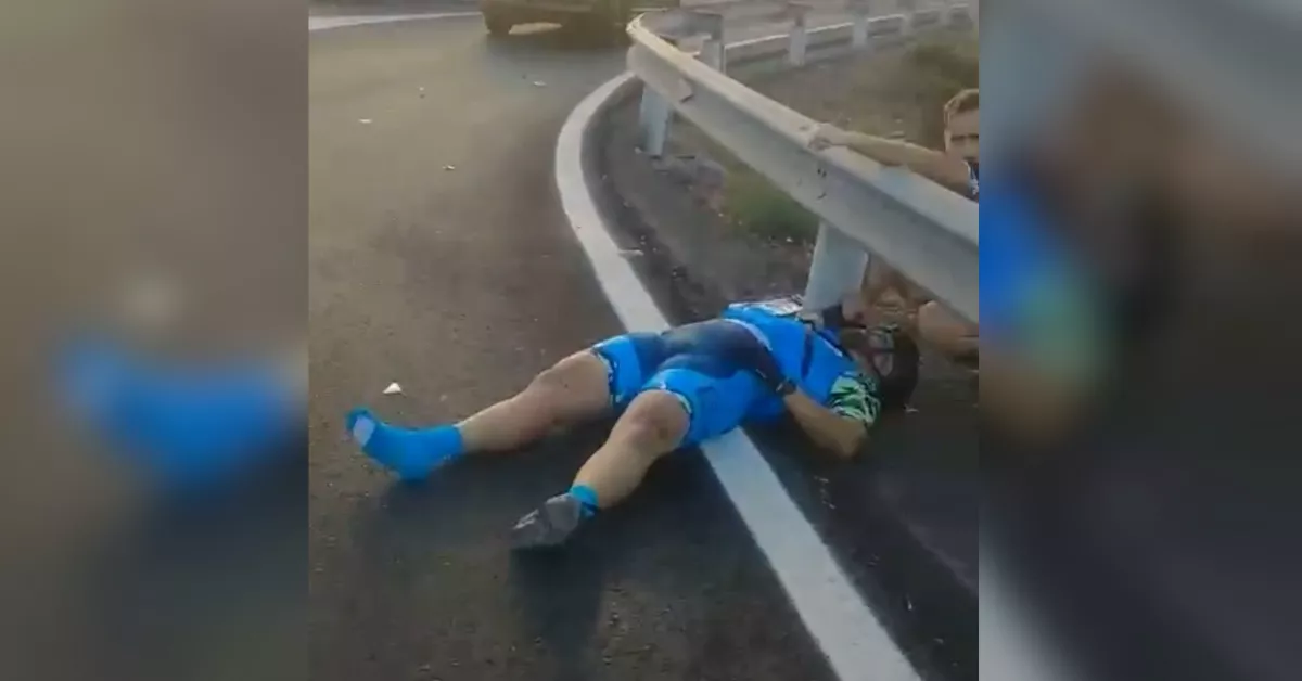 Imagen del ciclista después del atropello en Ingenio / AH Imagen del ciclista después del atropello en Ingenio / AH