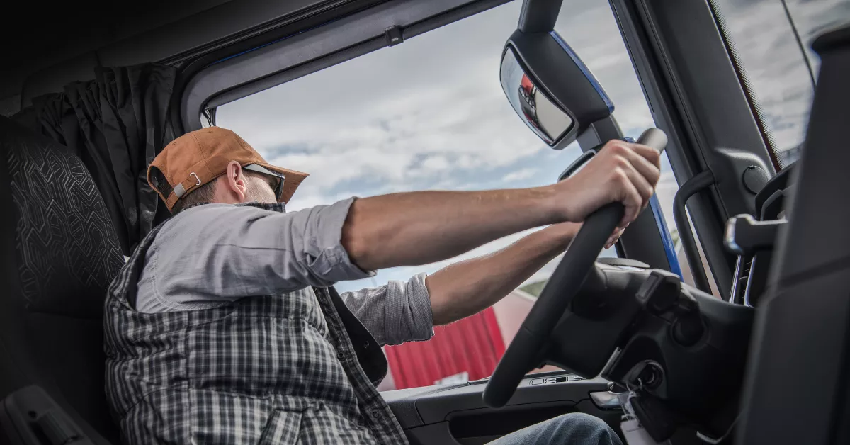 Imagen de un camionero / CANVA