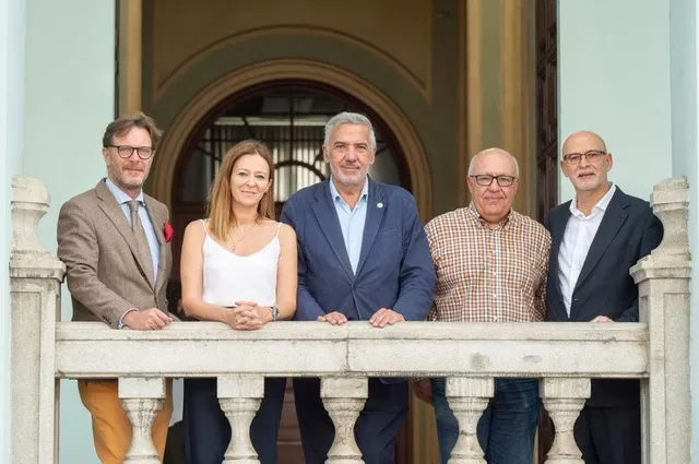 De izq a der - Tilman Kuttenkeuler, Alicia Martín, Llúis Serra Majem, Félix Acosta y Juan M. Afonso./ CEDIDA