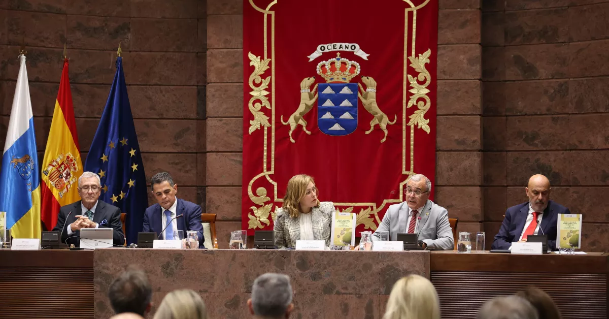 Presentación de la Colección Cátedra del REF / PARLAMENTO DE CANARIAS