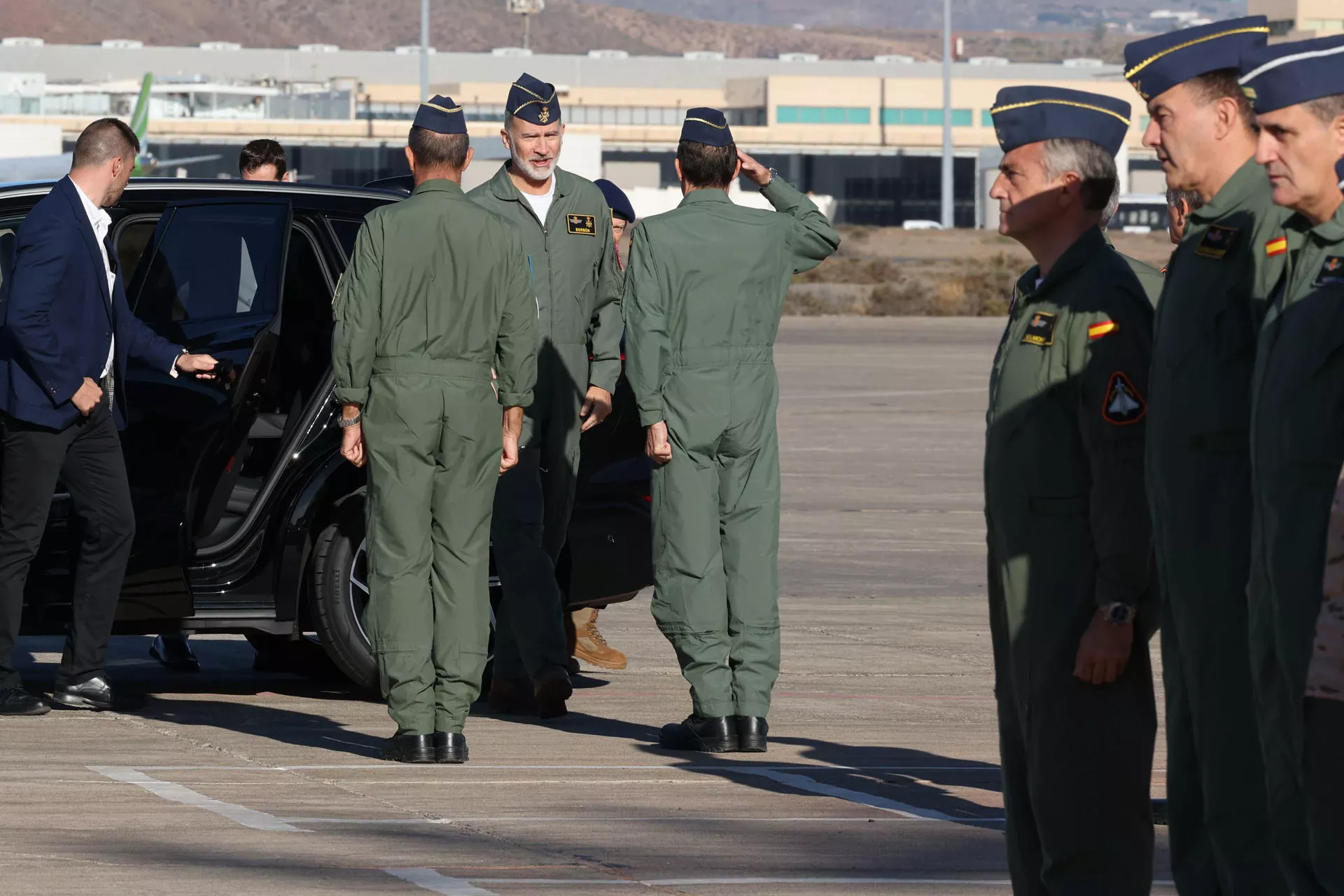 El rey Felipe VI, a su llegada a Gando. El rey Felipe VI, a su llegada a Gando.