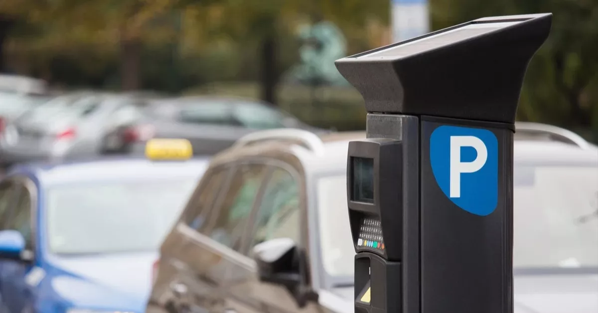 Un parquímetro como los que se usan para cobrar en Zona Azul./ ARCHIVO Un parquímetro como los que se usan para cobrar en Zona Azul./ ARCHIVO