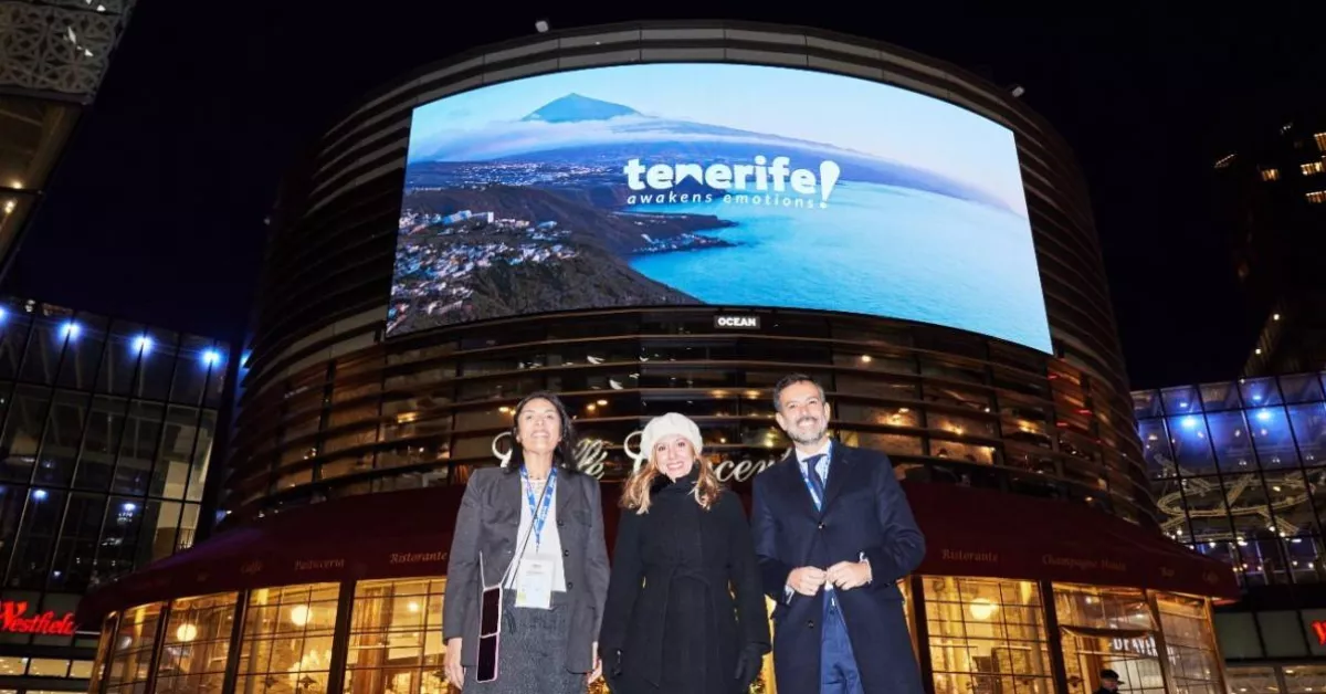 Dimple Melwani, Rosa Dávila y Lope AfonsoCABILDO DE TENERIFE Dimple Melwani, Rosa Dávila y Lope AfonsoCABILDO DE TENERIFE