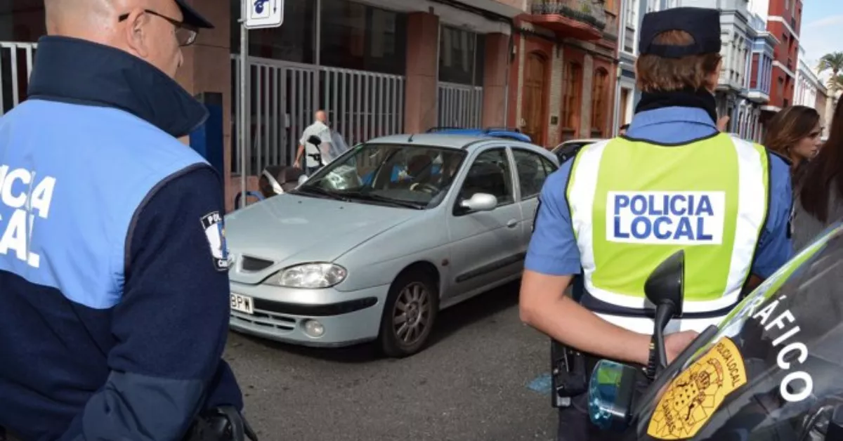 Policía Local de Las Palmas de Gran Canaria . / AH