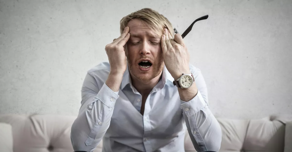 Imagen de un hombre confundido / PEXELS