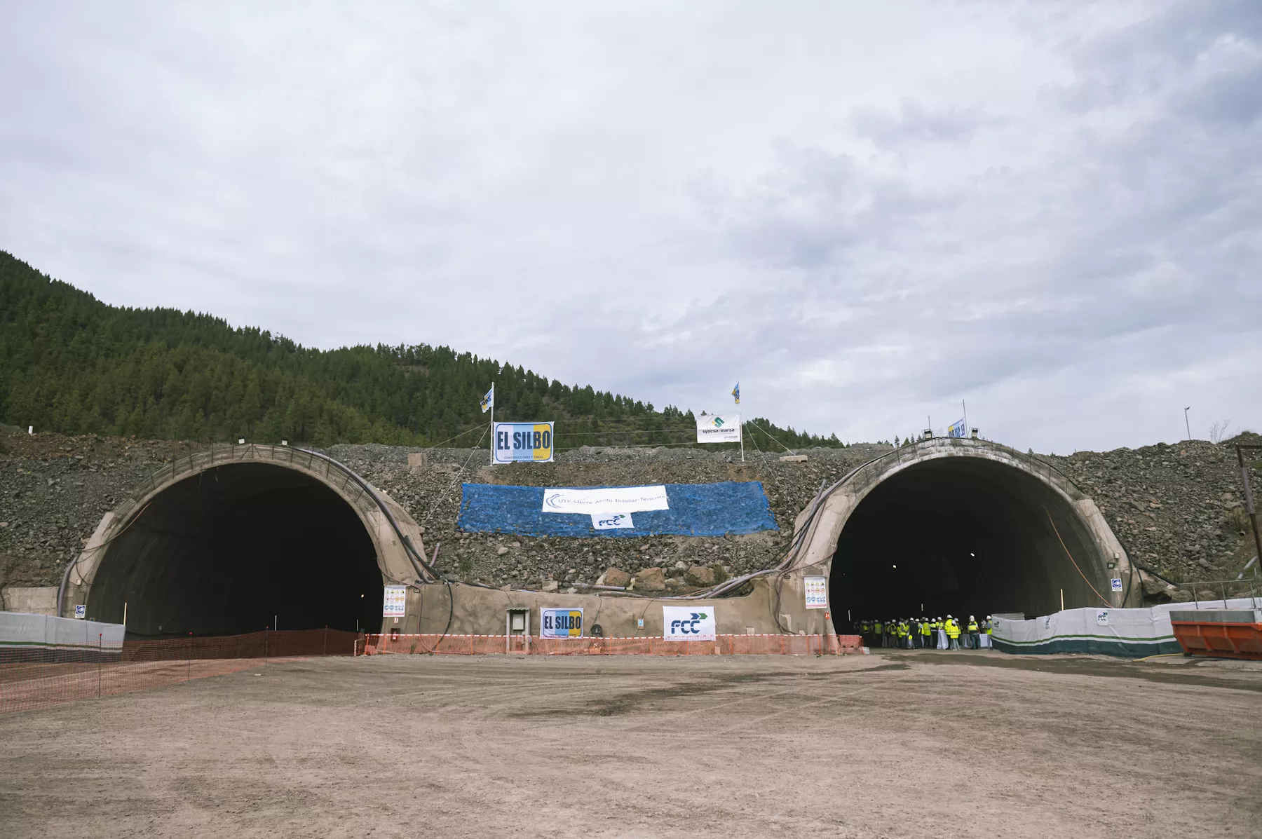 Imagen de los dos tubos paralelos que forman el túnel de Erjos, clave para completar el anillo insular de Tenerife. / AH