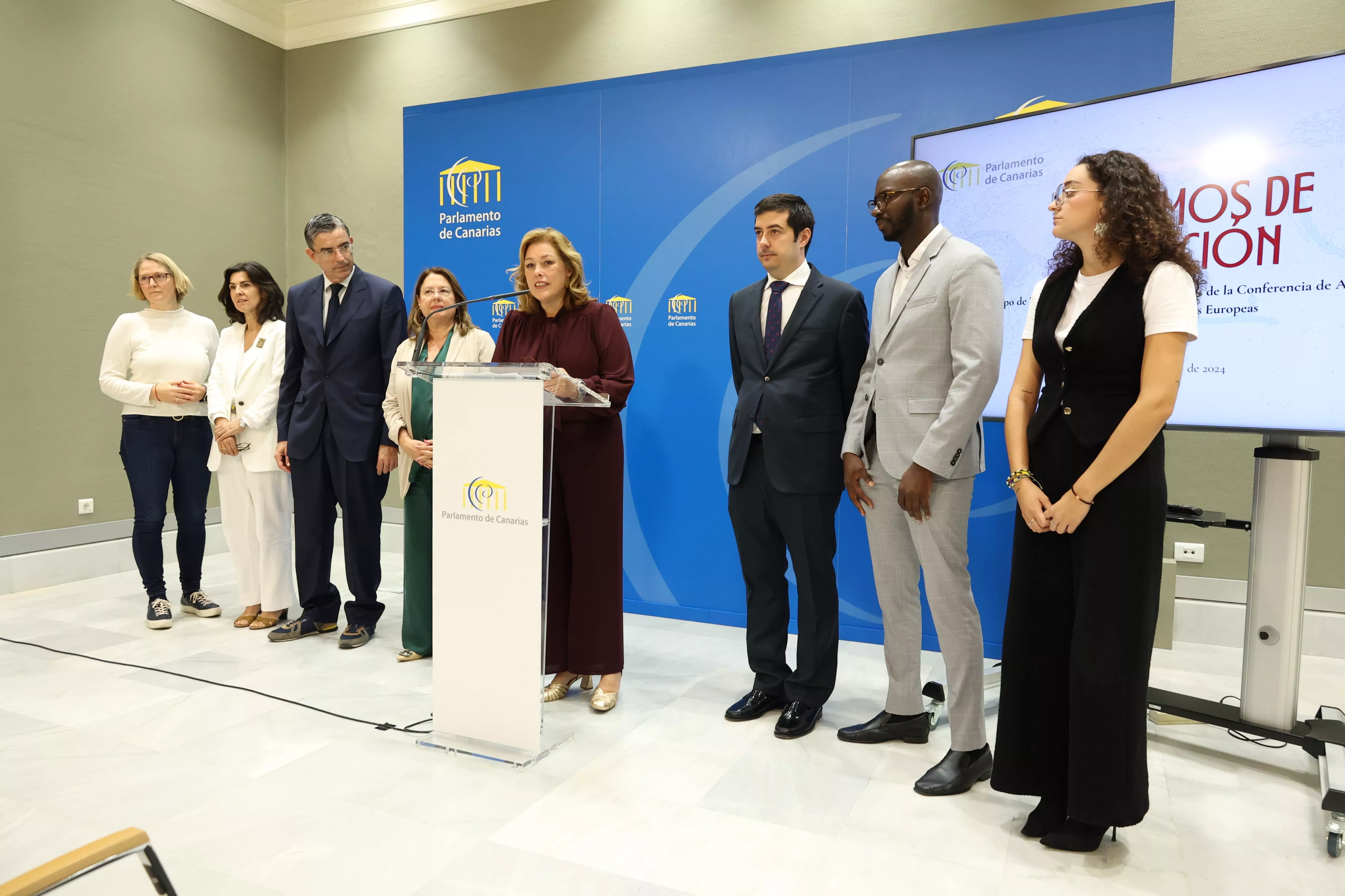 La crisis migratoria centra el debate de expertos en el Parlamento de Canarias. / AH La crisis migratoria centra el debate de expertos en el Parlamento de Canarias. / AH