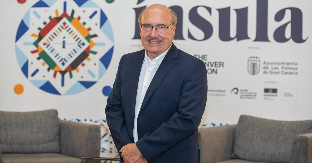 El conocido investigador Rafael Rebolo habla del Gran Telescopio Canarias / ÍNSULA