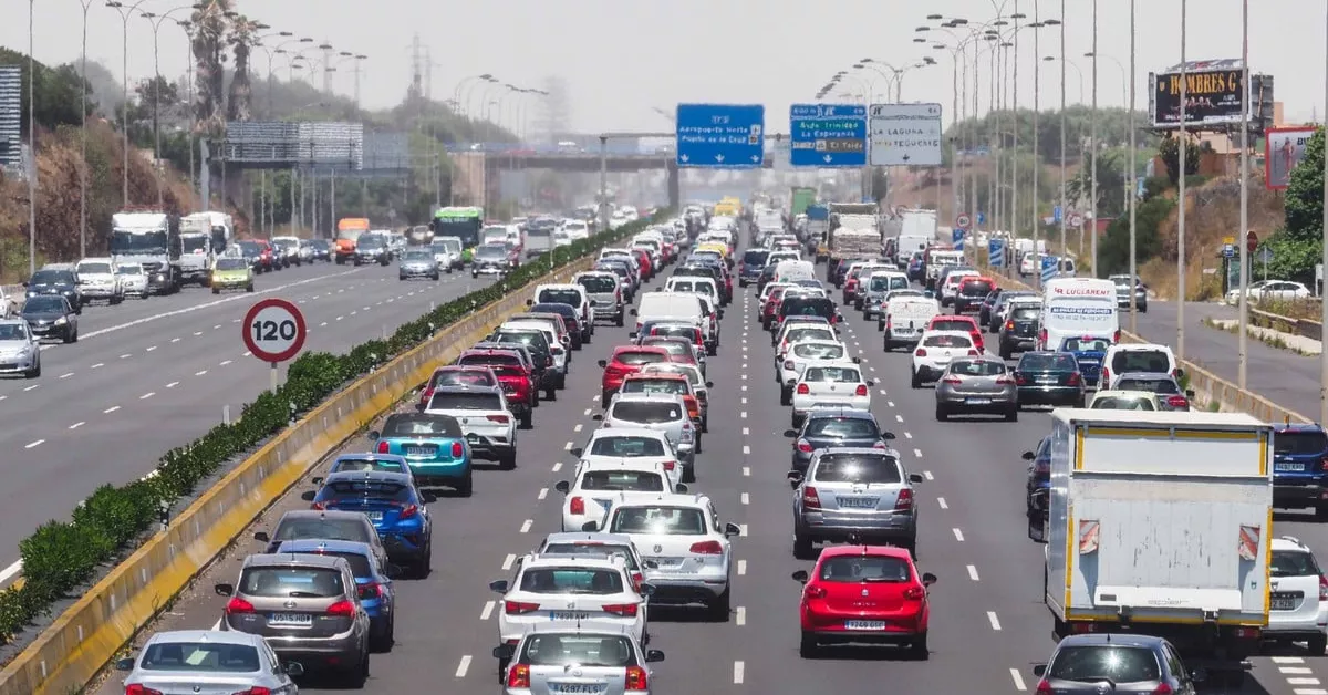 Las carreteras son los focos de contaminación acústica más importante en las ciudades./ ARCHIVO