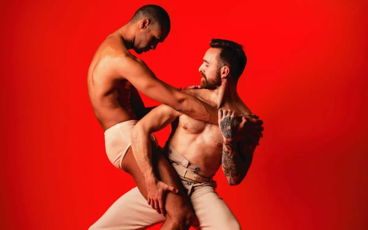 La tragedia queer ‘Mariposa’ de Carlos Pons Guerra despliega sus alas en el Teatro Pérez Galdós. / AH