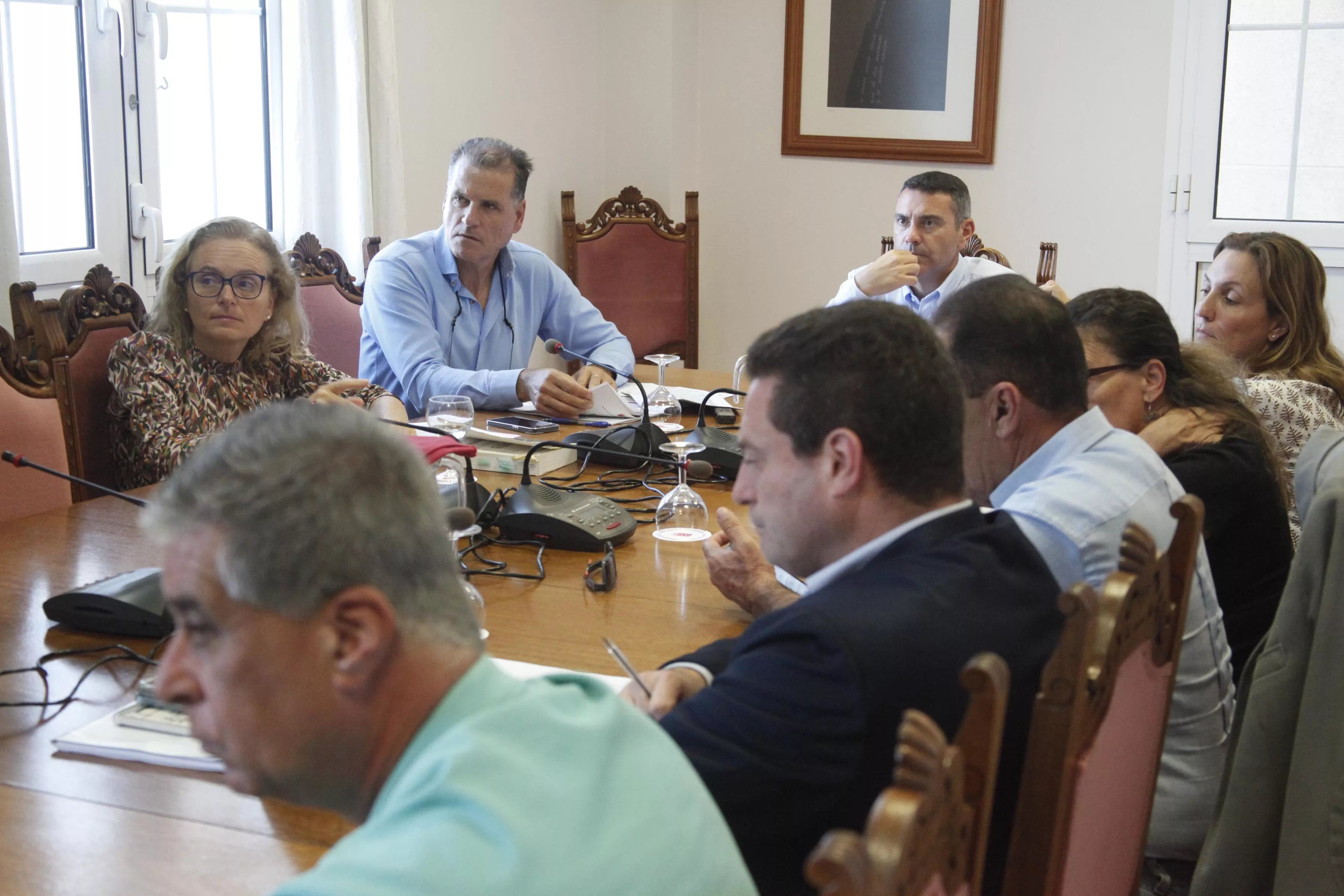 Batalla contra la emergencia hídrica en Lanzarote: medidas urgentes para evitar el desabastecimiento. En la imagen, asamblea del Consorcio Insular del Agua. / AH