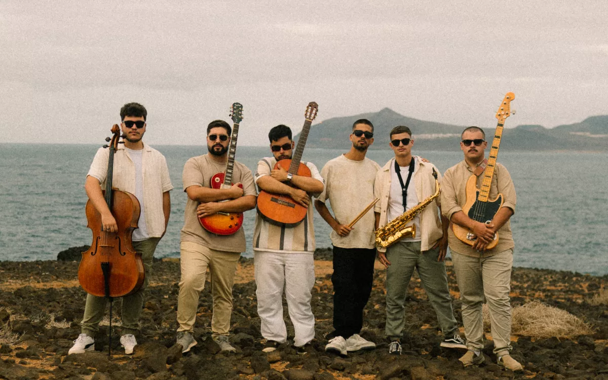 Tierra de Fuego publica su primer álbum y se presenta en el Teatro Juan Ramón Jiménez. / AH