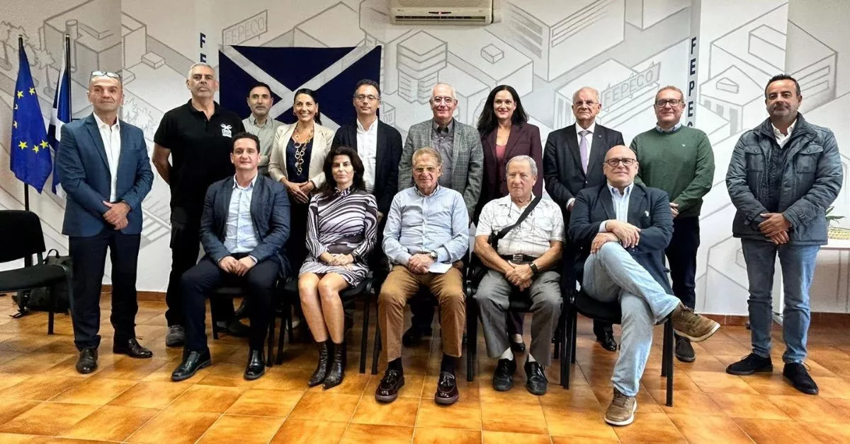 Reunión del PP con la federación de entidades de la construcción en Santa Cruz. / ATLÁNTICO HOY