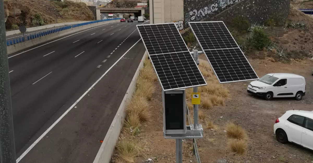 Nuevo radar en una carretera de Tenerife. / ATLÁNTICO HOY