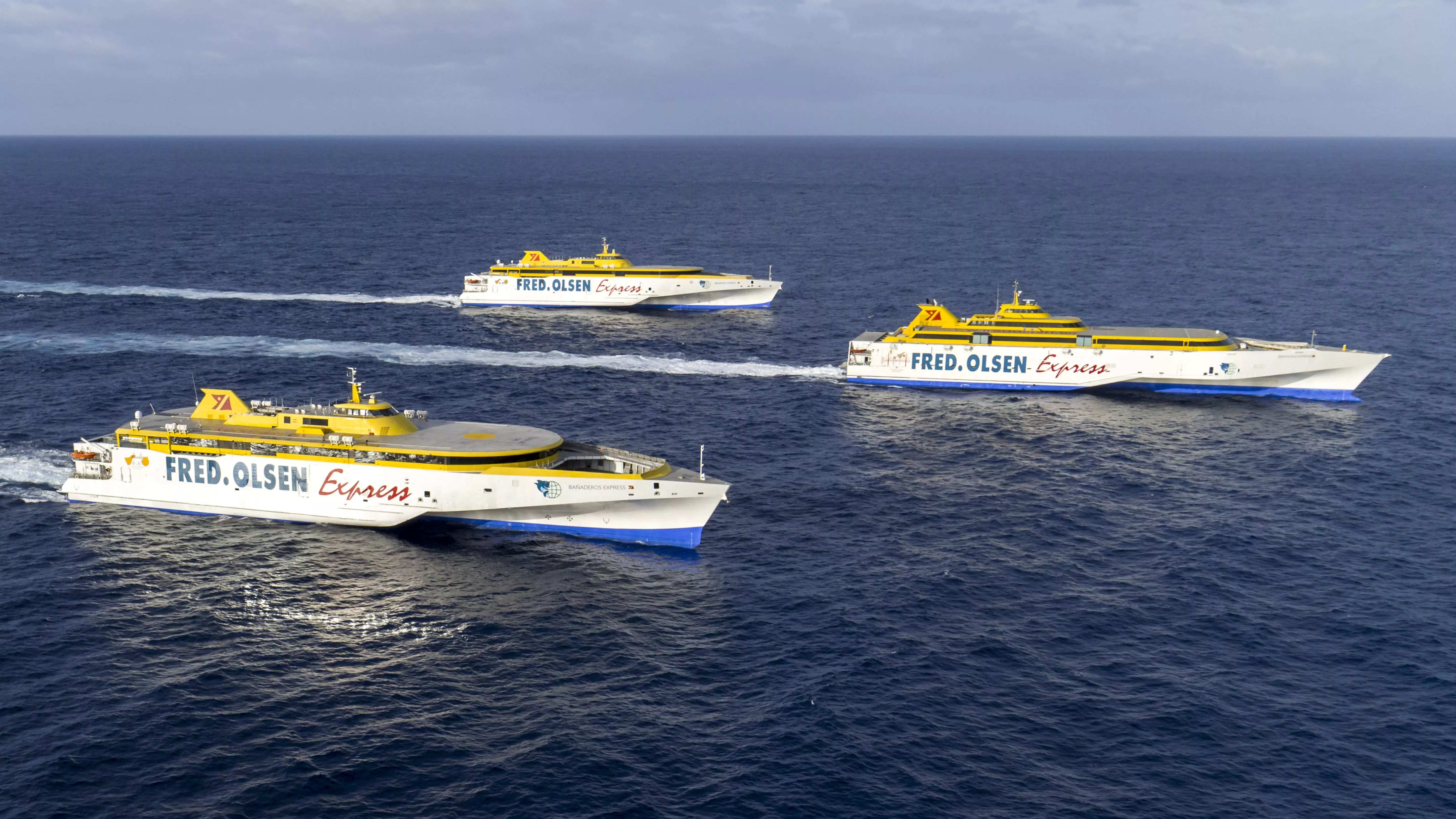 Trimaranes de Fred. Olsen Express./ CEDIDA