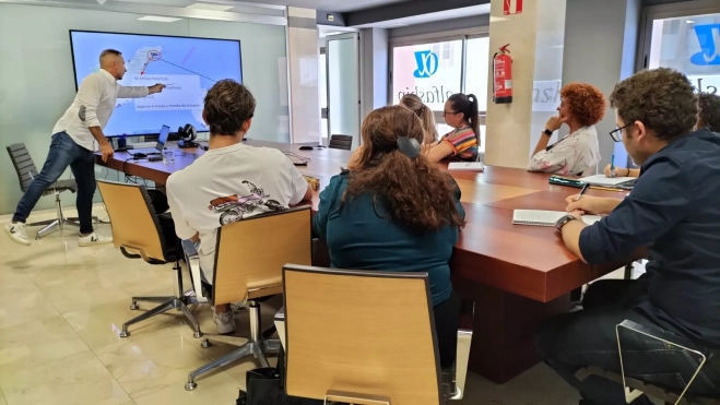 Una de las clases del curso impartido en las oficinas de Alfaship. / ATLÁNTICO HOY Una de las clases del curso impartido en las oficinas de Alfaship. / ATLÁNTICO HOY