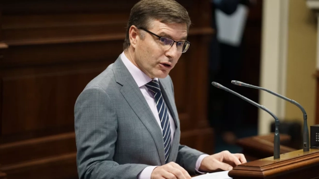 El diputado de Vox Nicasio Galván. RAMÓN DE LA ROCHA EFE El diputado de Vox Nicasio Galván. RAMÓN DE LA ROCHA EFE