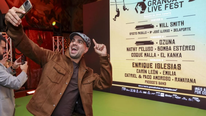 Granca Live Fest 2025 confirma a Enrique Iglesias, Ozuna y Will Smith. En la imagen, Iván Torres, vocalista de Efecto Pasillo. / ELVIRA URQUIJO A.-EFE
