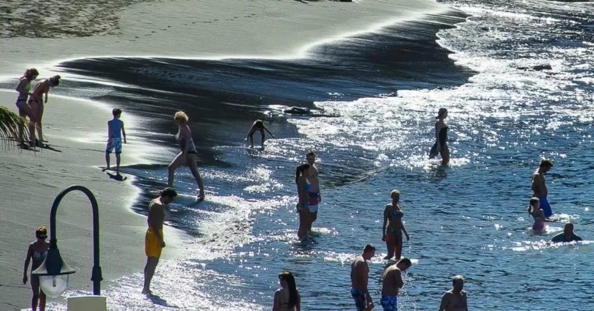 Imagen de la playa que aparece en la serie 'La Palma' / HOLA ISLAS CANARIAS 