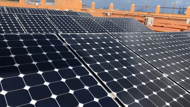 Placas solares. / AH