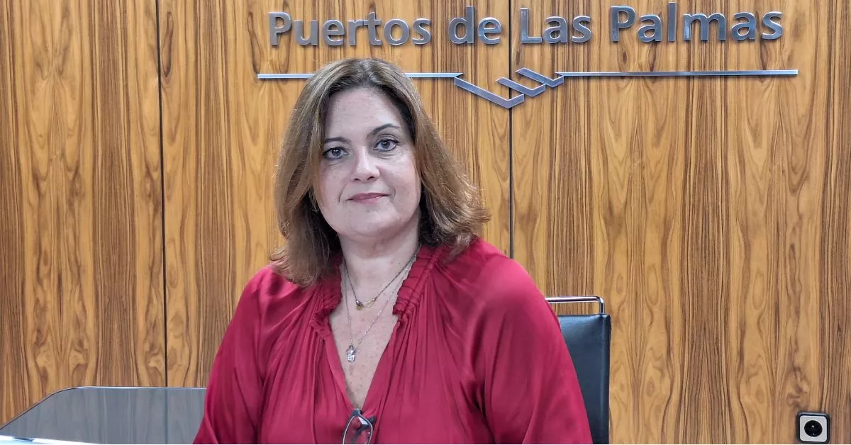 La presidenta de la Autoridad Portuaria de Las Palmas, Beatriz Calzada, aborda este jueves los asuntos más relevantes del puerto, entre ellos un cambio de organigrama que la enfrenta con el Comité de Empresa. / AH