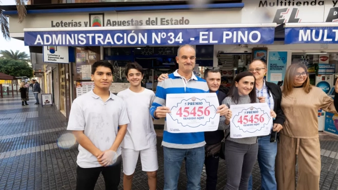 El 45456 ha convertido este establecimiento epicentro de la alegría en la capital / EFE