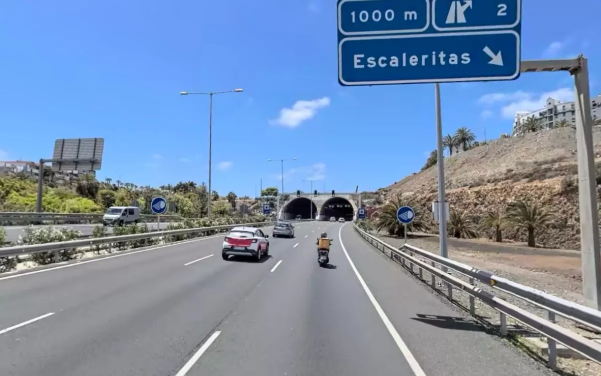 Así funciona el radar de tramo instalado en Las Palmas: límites de velocidad y multas. / AH