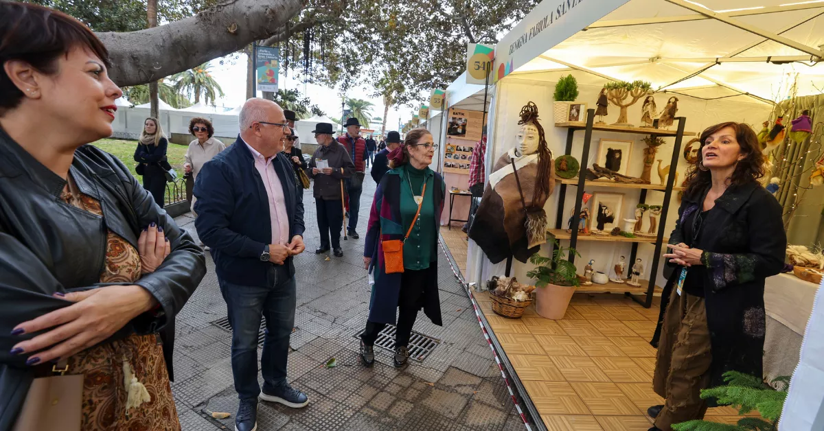 Antonio Morales durante la presentación de la feria de Artesanía / EFE   