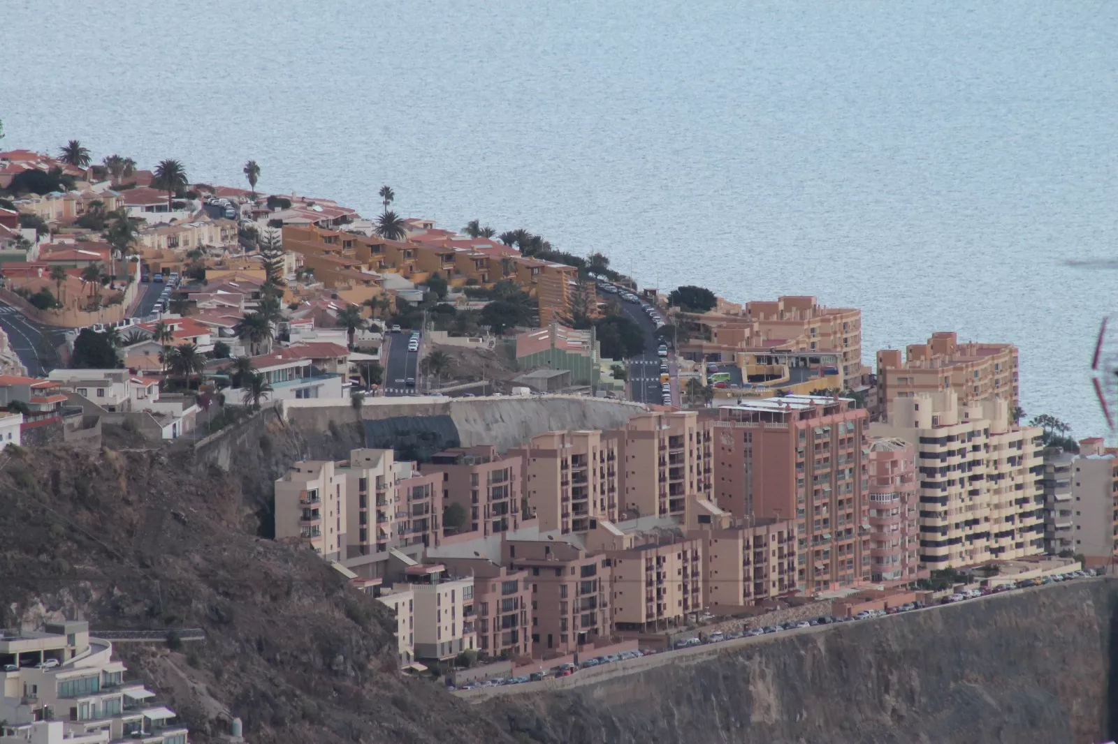 Imagen de apartamentos en la isla de Tenerife. / ATLÁNTICO HOY