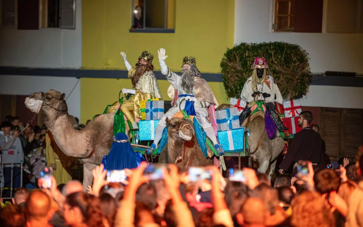 Cabalgata de Reyes Magos en Agüimes 2025: horario, recorrido y novedades. / AH