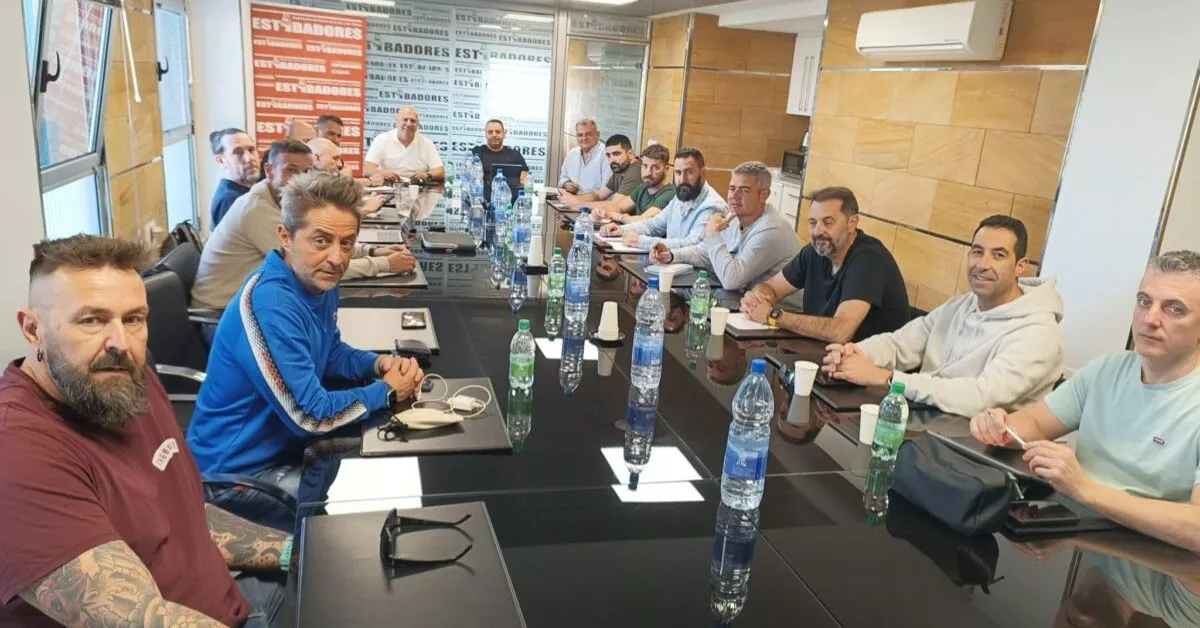 Reunión de trabajo en la sede de los estibadores de Las Palmas con la Coordinadora Estatal y sus representantes en los principales puertos españoles. / AH