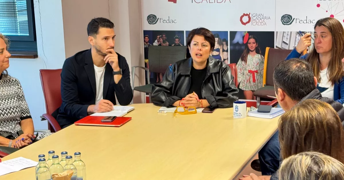 Reunión de la consejera de Industria, Minerva Alonso, con los responsables y gerentes de los entes de conservación de estas áreas industriales / CABILDO DE GRAN CANARIA