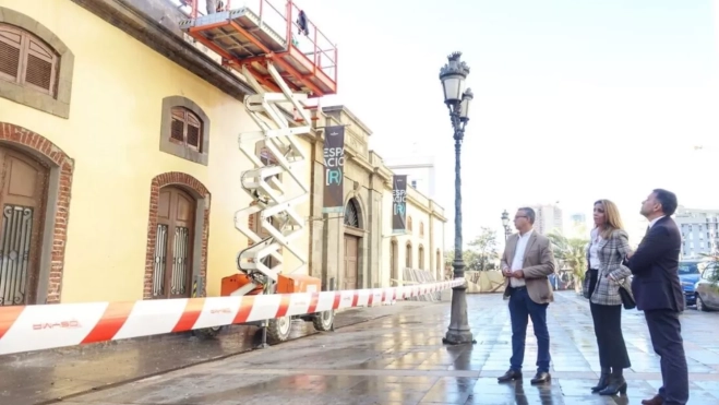 Inicio de la obra en la cubierta de la Recova Vieja / ARCHIVO