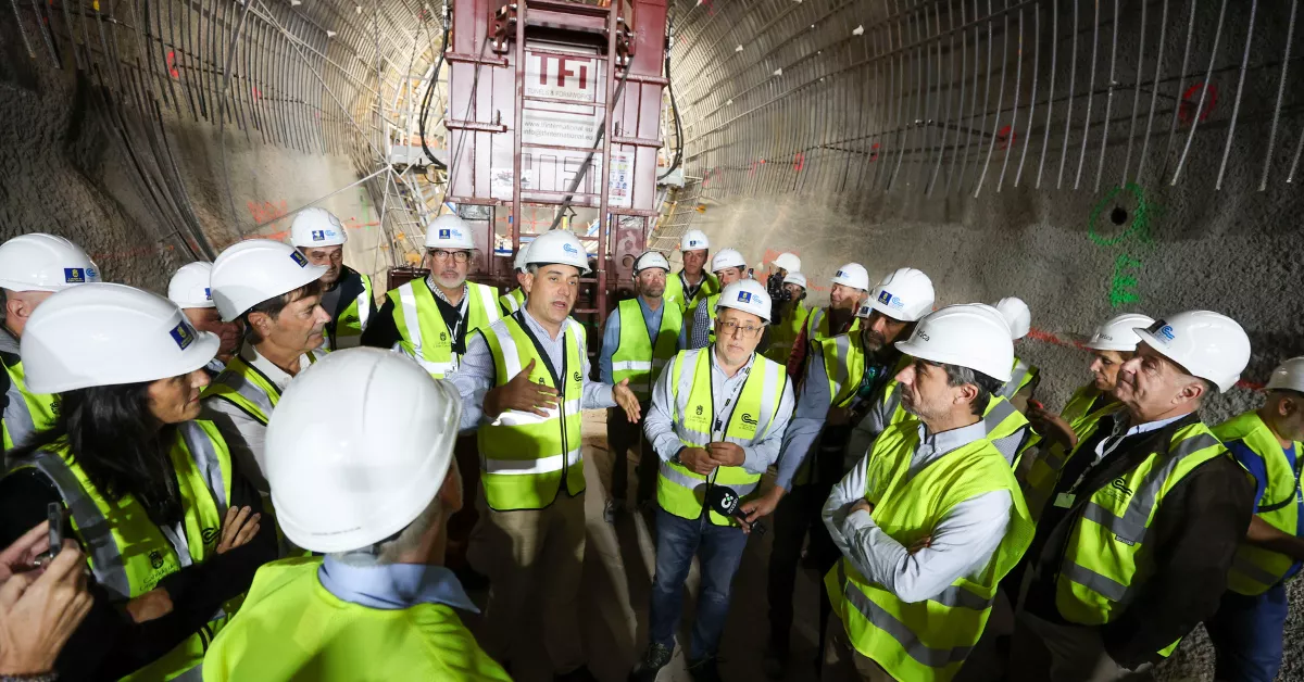 Visita a las obras de la central hidroeléctrica Salto de Chira. EFE/ Elvira Urquijo A.