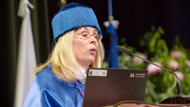 Acto para investir a nuevos doctores honoris causa / ULL