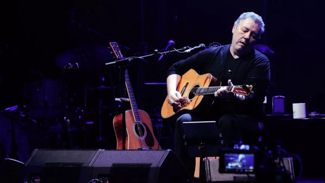 El músico madrileño durante un concierto de Revólver. / AH El músico madrileño durante un concierto de Revólver. / AH